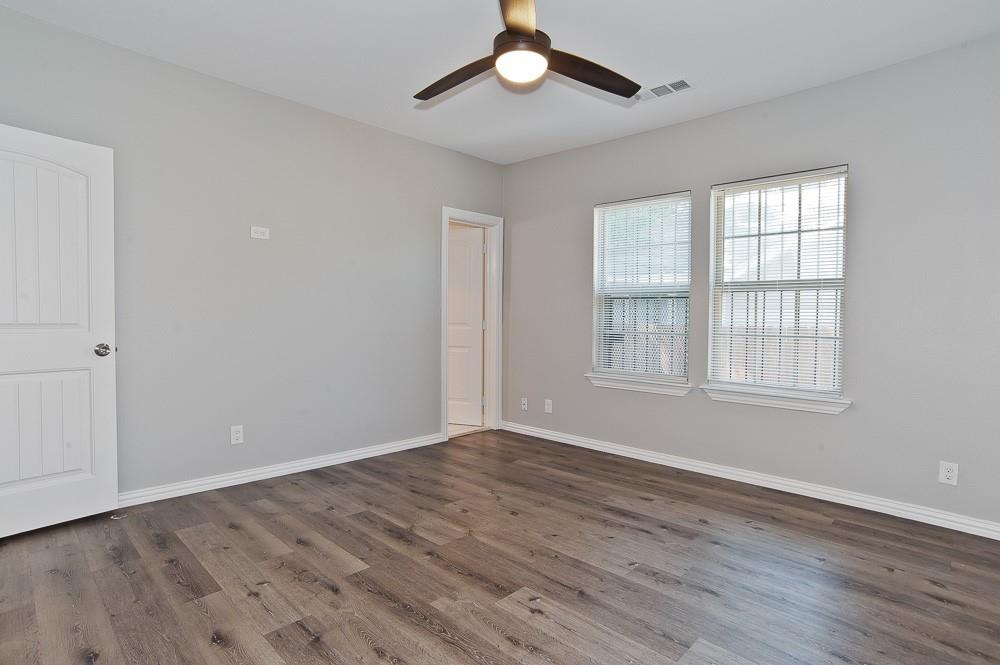 ERVAY TERRACE - Residential Lease