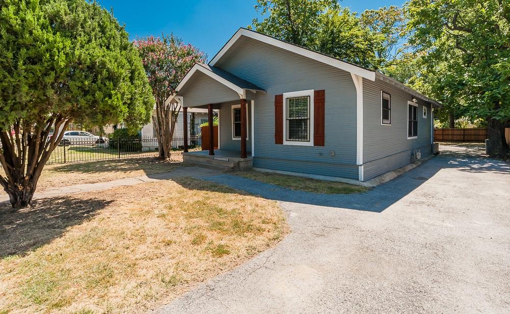 ERVAY TERRACE - Residential Lease