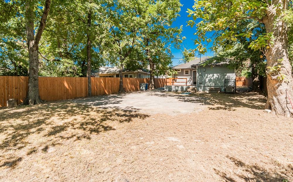 ERVAY TERRACE - Residential Lease