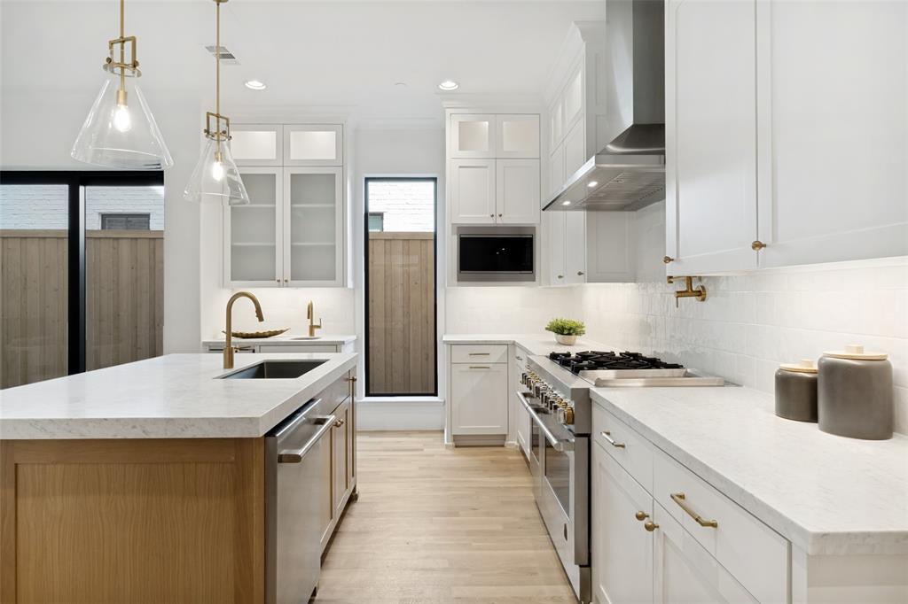 Vanderbilt Place - Residential