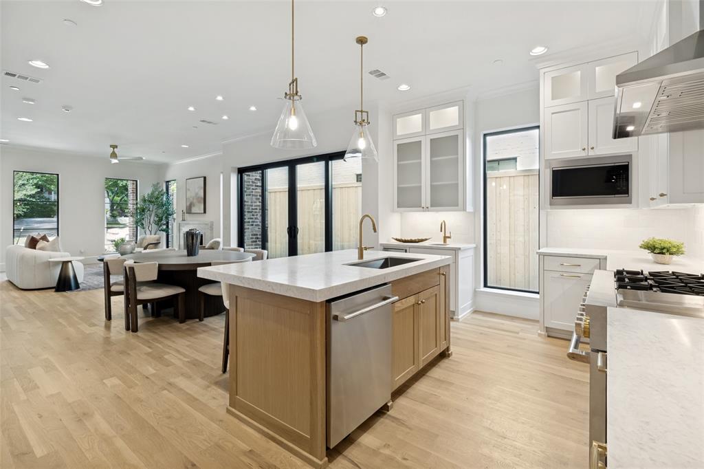 Vanderbilt Place - Residential
