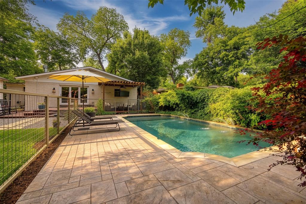 Lake Gardens Rev - Residential