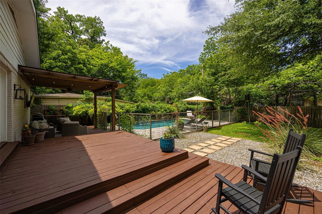 Lake Gardens Rev - Residential