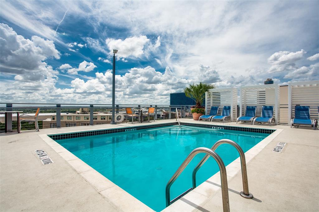 Soco Urban Loft Condo - Residential