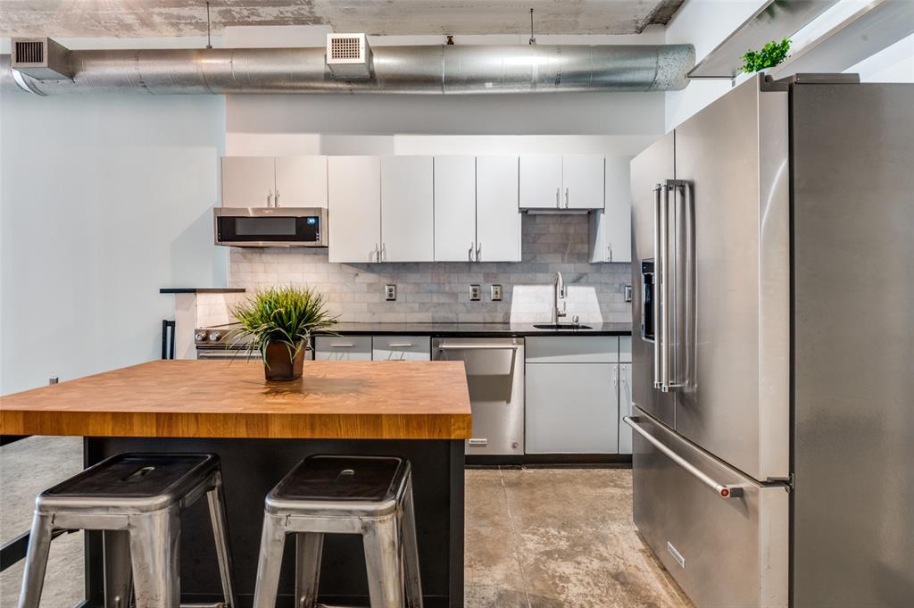 Soco Urban Loft Condo - Residential