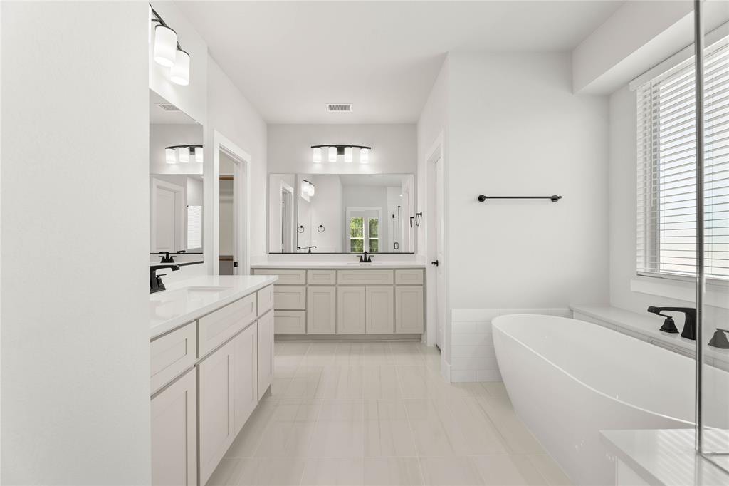 Hidden Lakes Estates - Residential