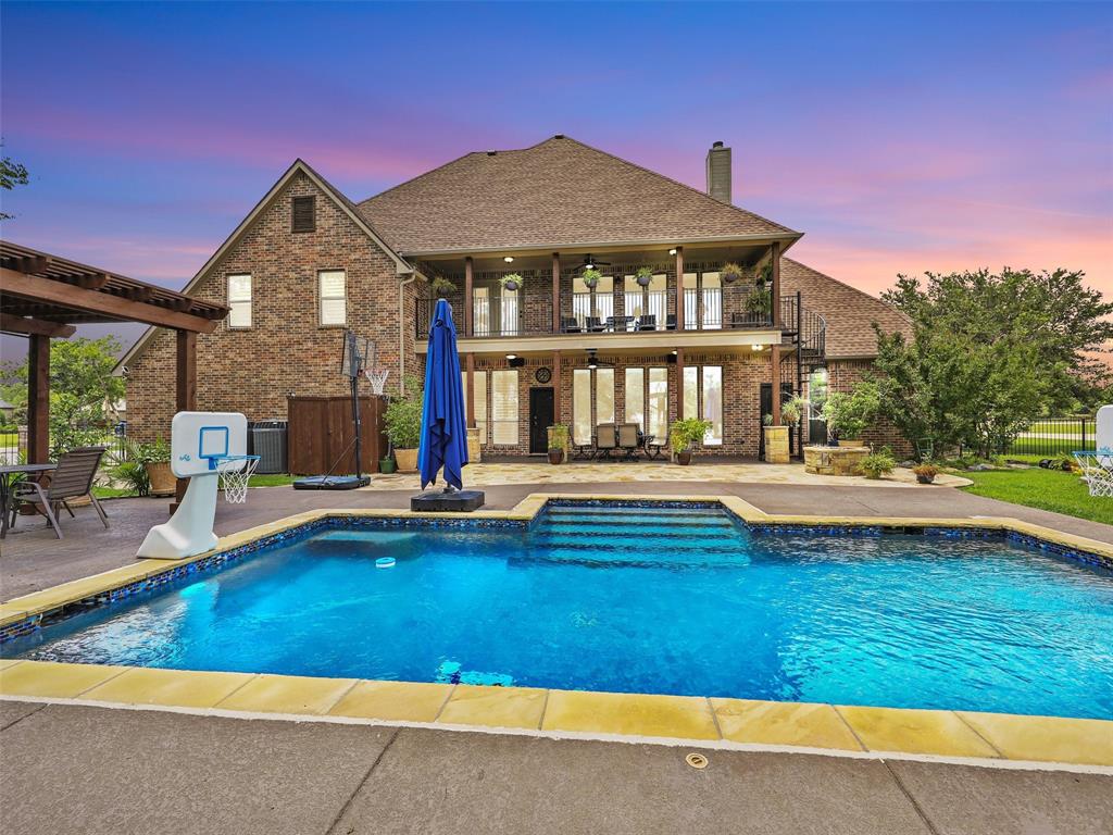 8655 Maplewood Drive