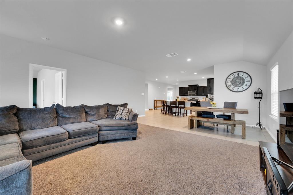 10324 Fort Elliott Trail