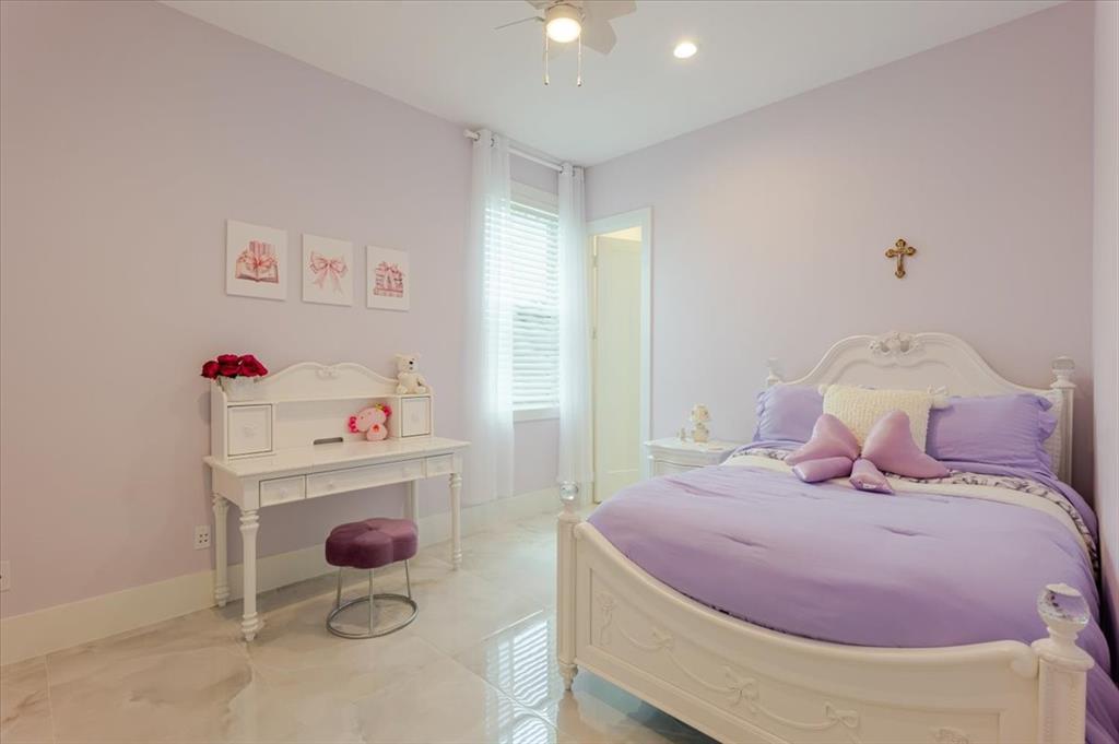 Castillo Add - Residential