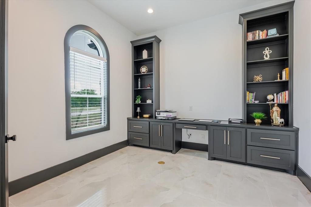 Castillo Add - Residential