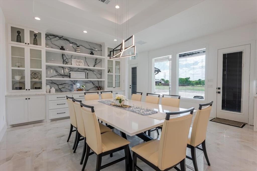 Castillo Add - Residential