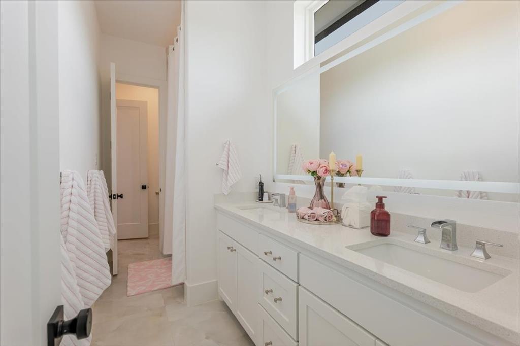 Castillo Add - Residential