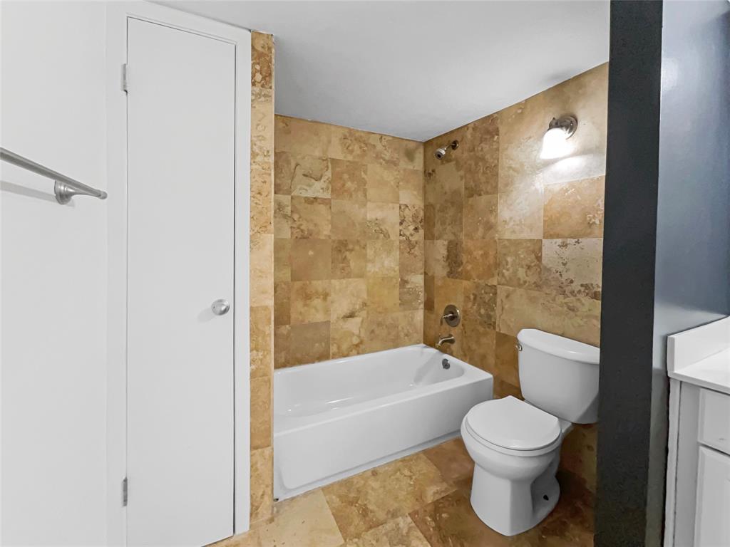 4851 Cedar Springs Road 281