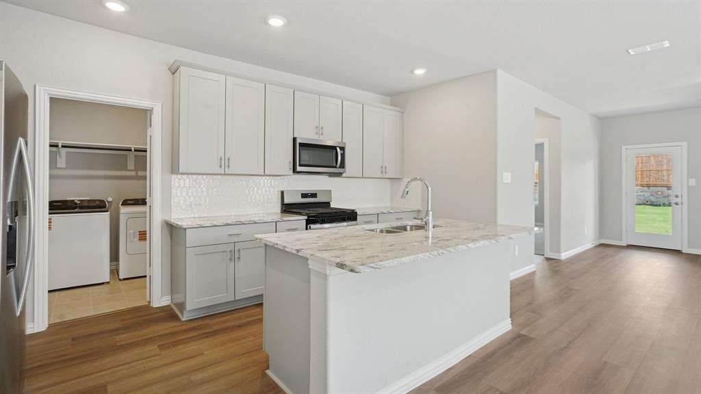 Simpson Crossing - Residential