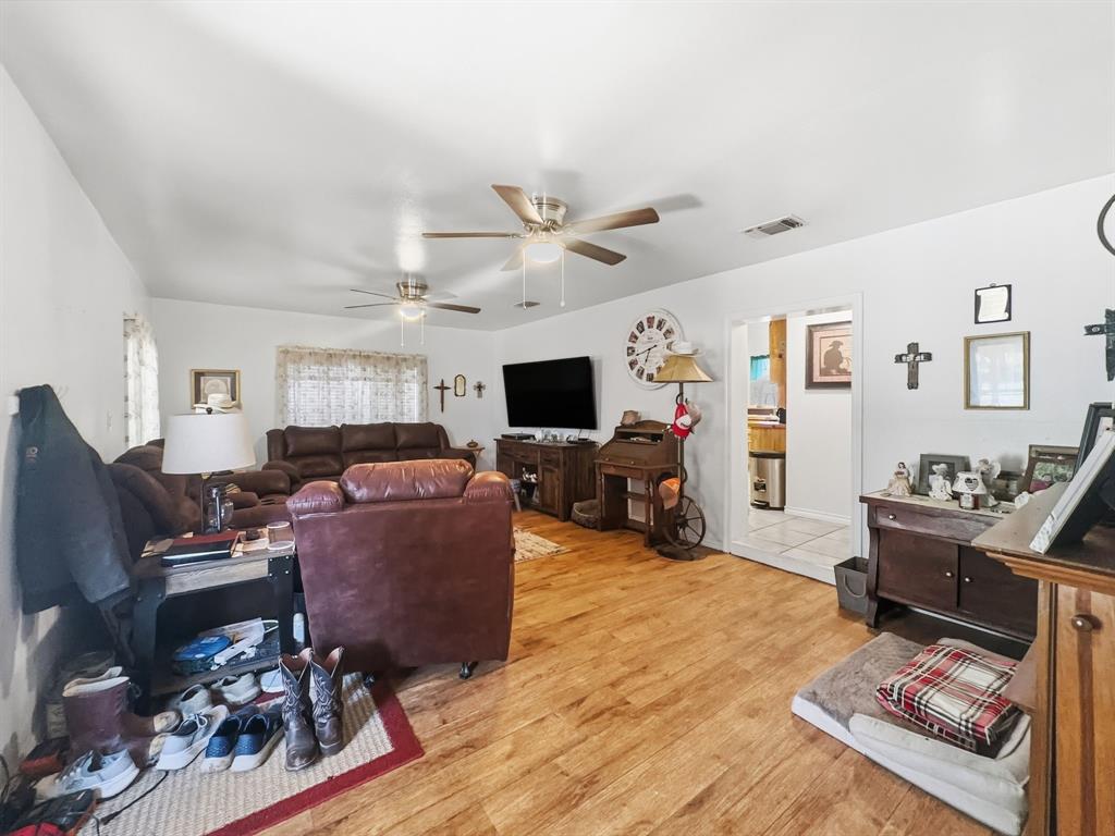 Ward Tw - Residential