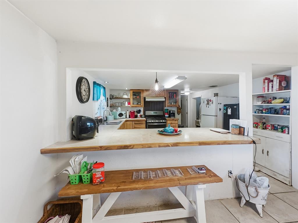 Ward Tw - Residential