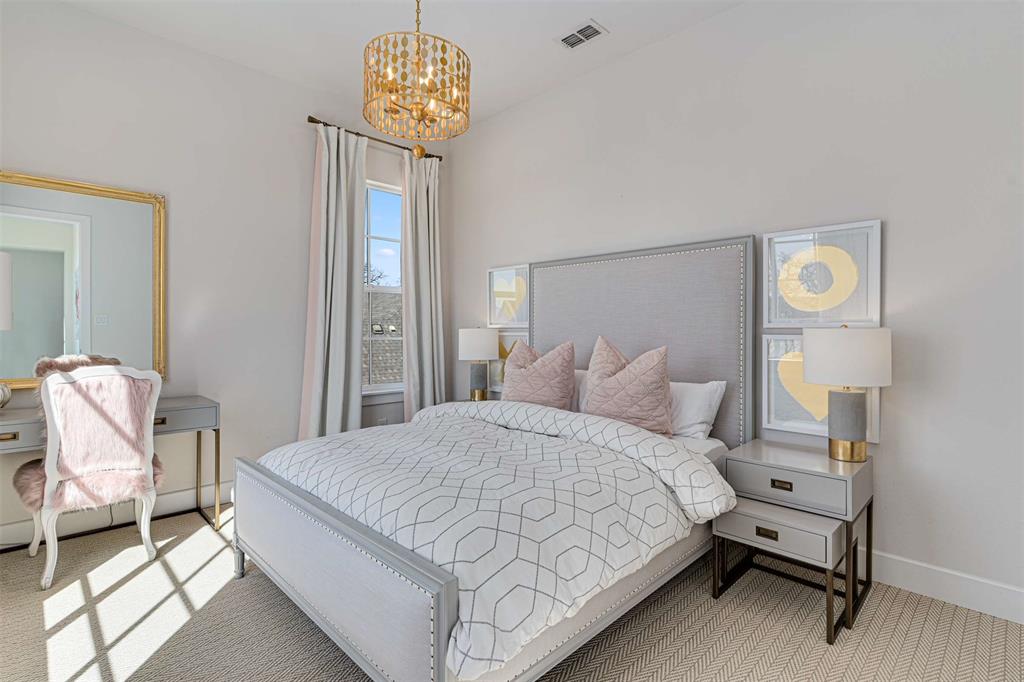 Villas at Hidden Knoll - Residential