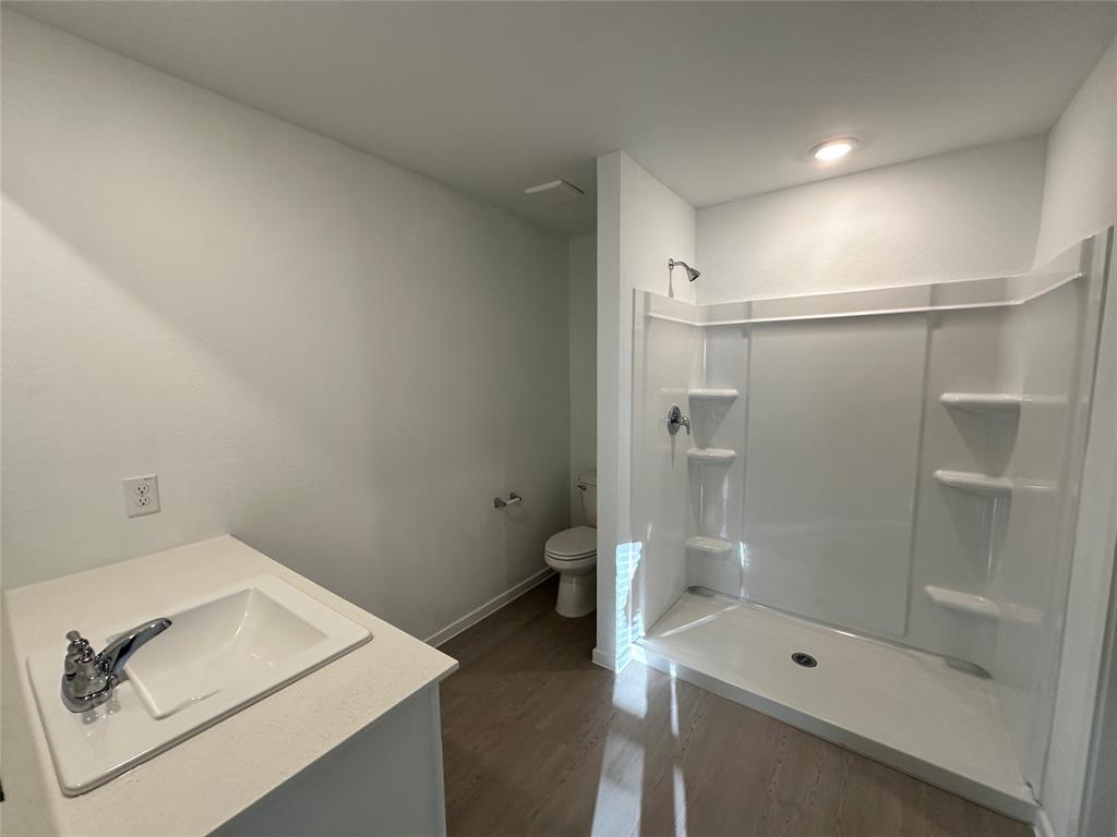 Luella Xing Ph 1 - Residential Lease