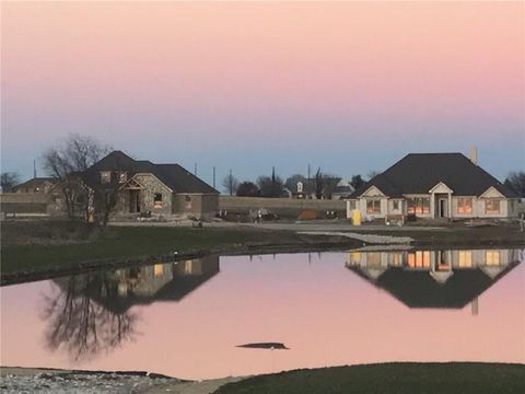 A home in Waxahachie