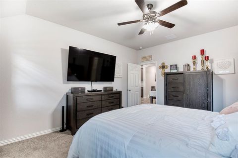 Tiny photo for 3015 Cliffview Drive, Sanger, TX 76266 (MLS # 21095183)