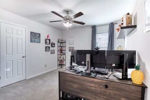 Tiny photo for 3015 Cliffview Drive, Sanger, TX 76266 (MLS # 21095183)