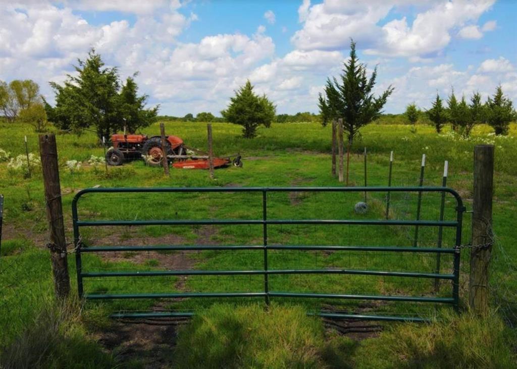 871 County Road 15190