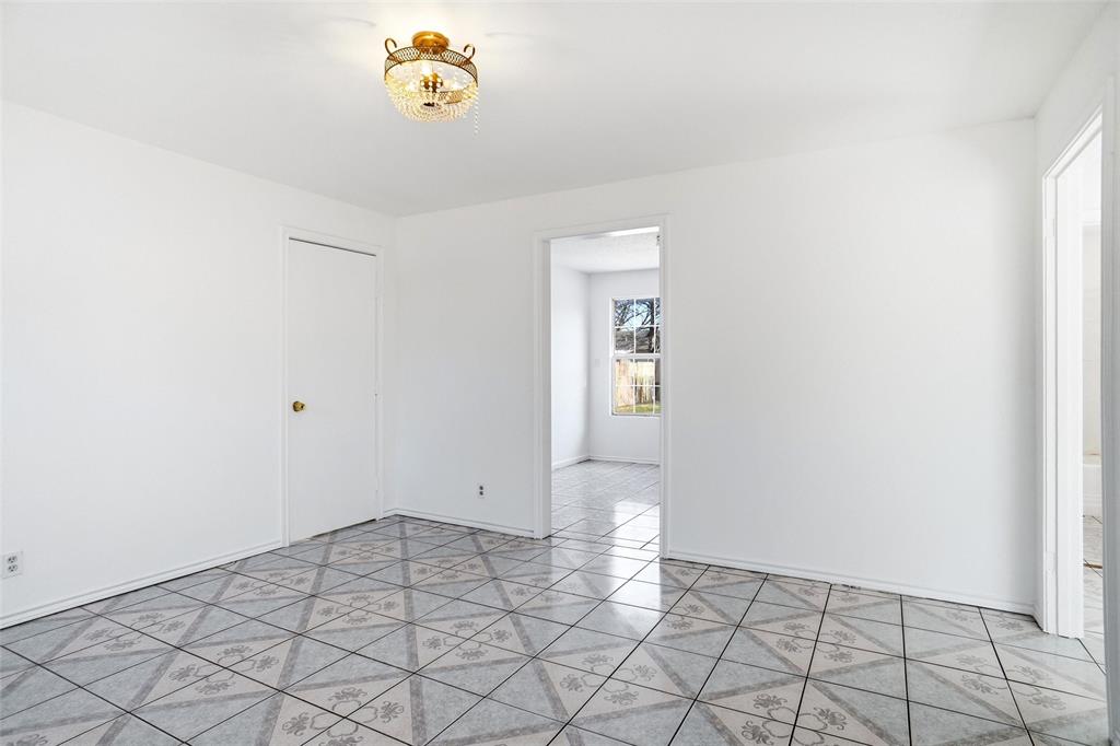 3221 Schieffer Avenue