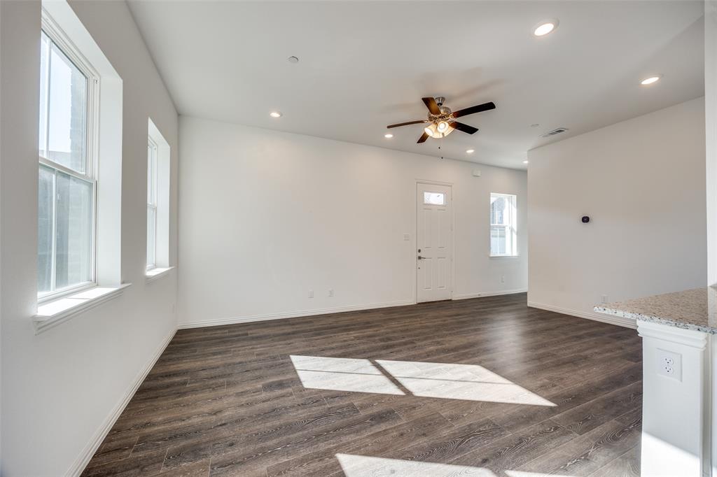 Bunker Hill Town Homes - Residential