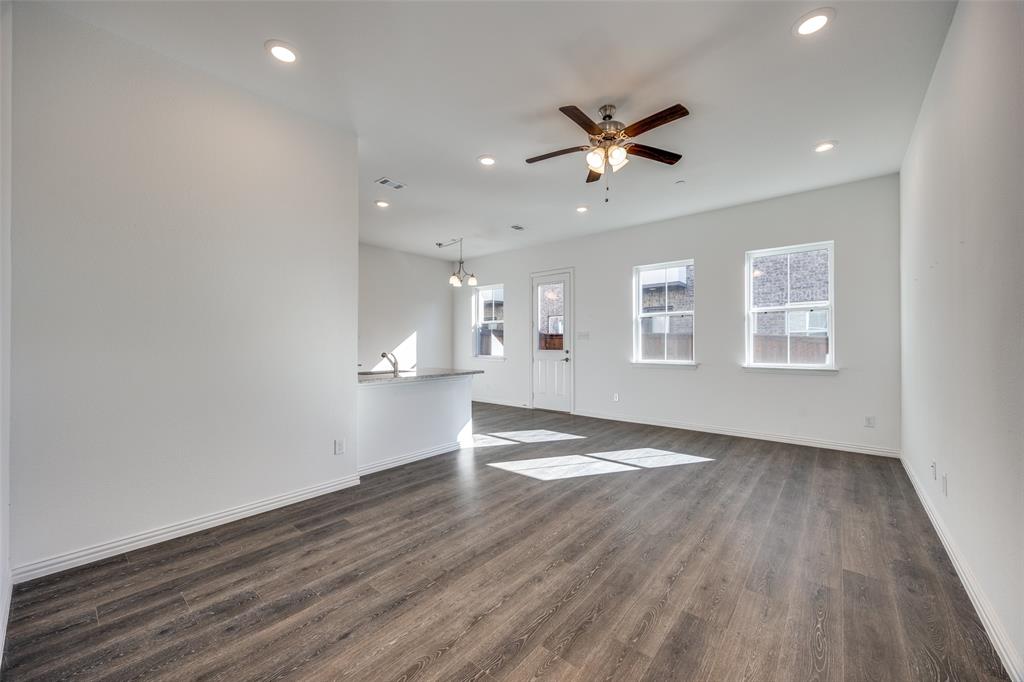 Bunker Hill Town Homes - Residential