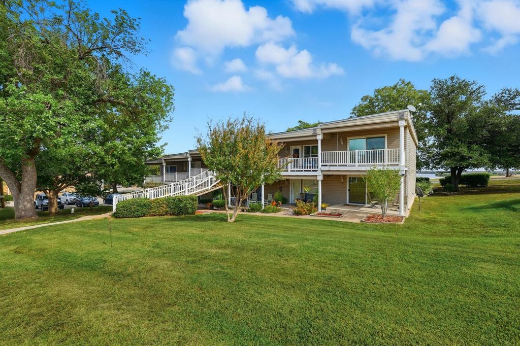 81 Runaway Bay Drive 220