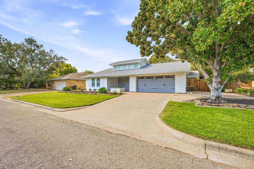 1202 Red Bird Lane