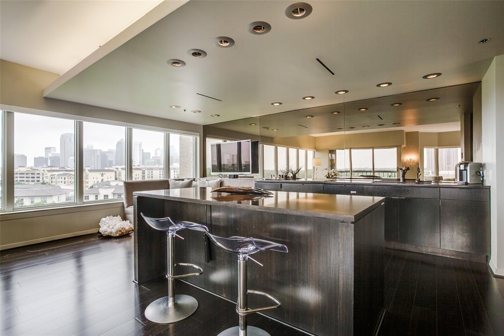 3030 McKinney Avenue 701