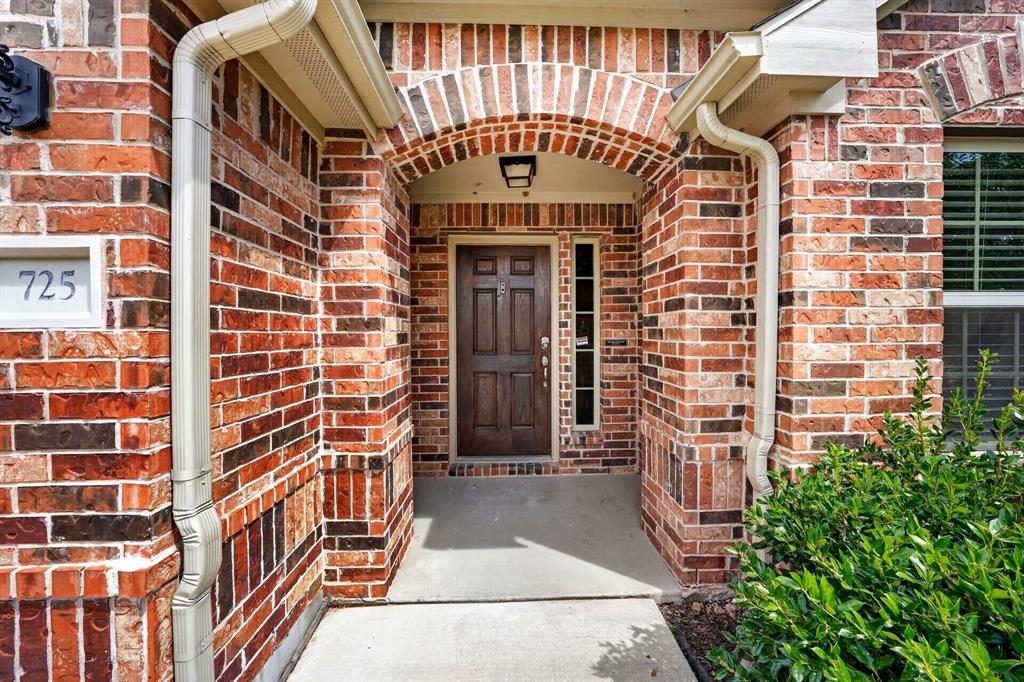 725 Bird Creek Drive