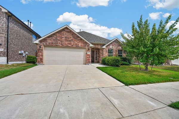 725 BIRD CREEK DR, LITTLE ELM, TX 75068 - Image 96379c8e82dccc331dc2632f40b0bb27/3355423250
