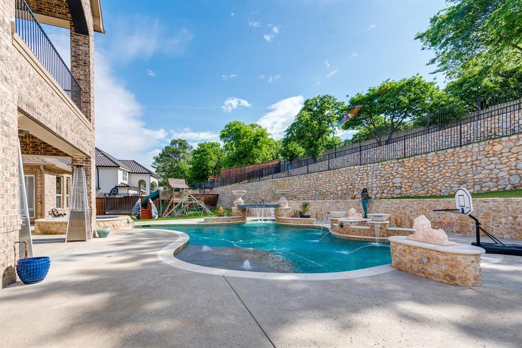 Southlake Meadows - Residential