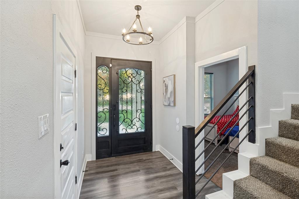 7909 Ivory Lane