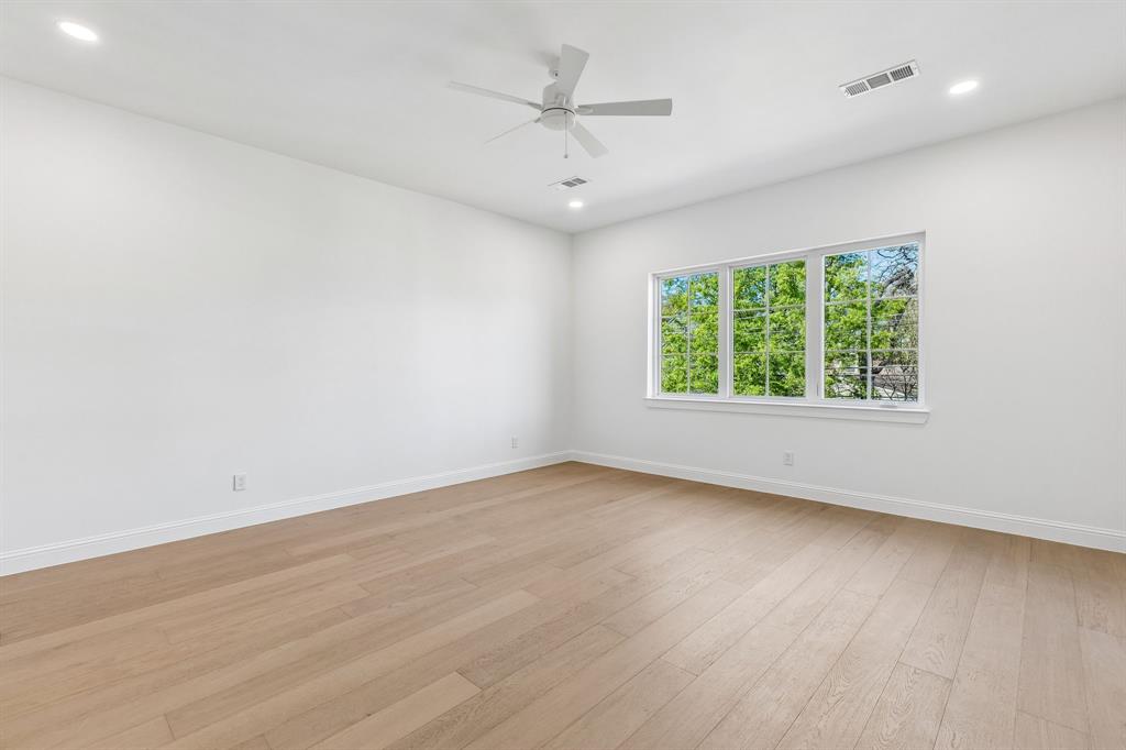 LAKEWOOD HILLS - Residential