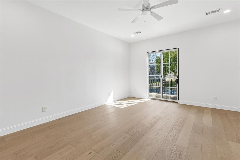 LAKEWOOD HILLS - Residential