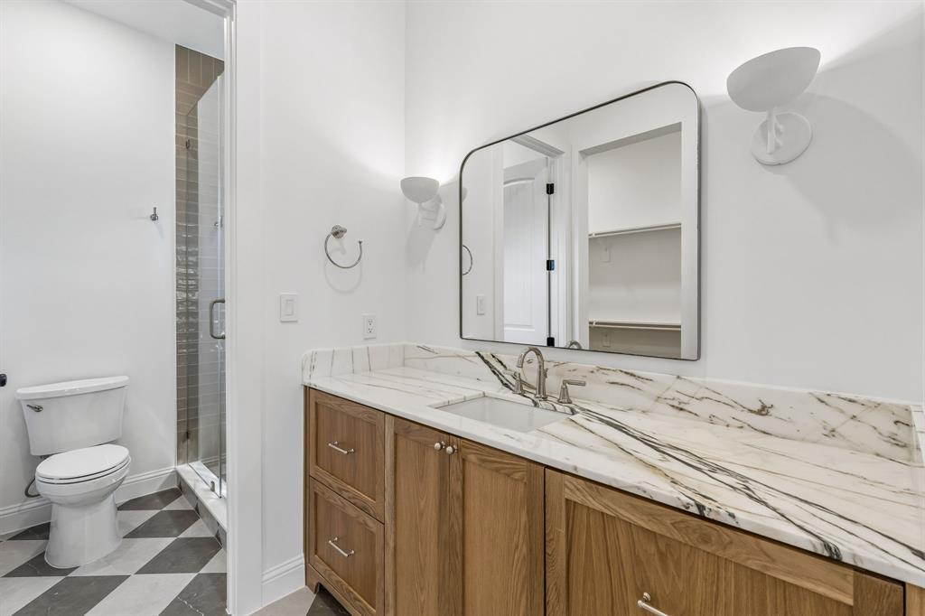 LAKEWOOD HILLS - Residential