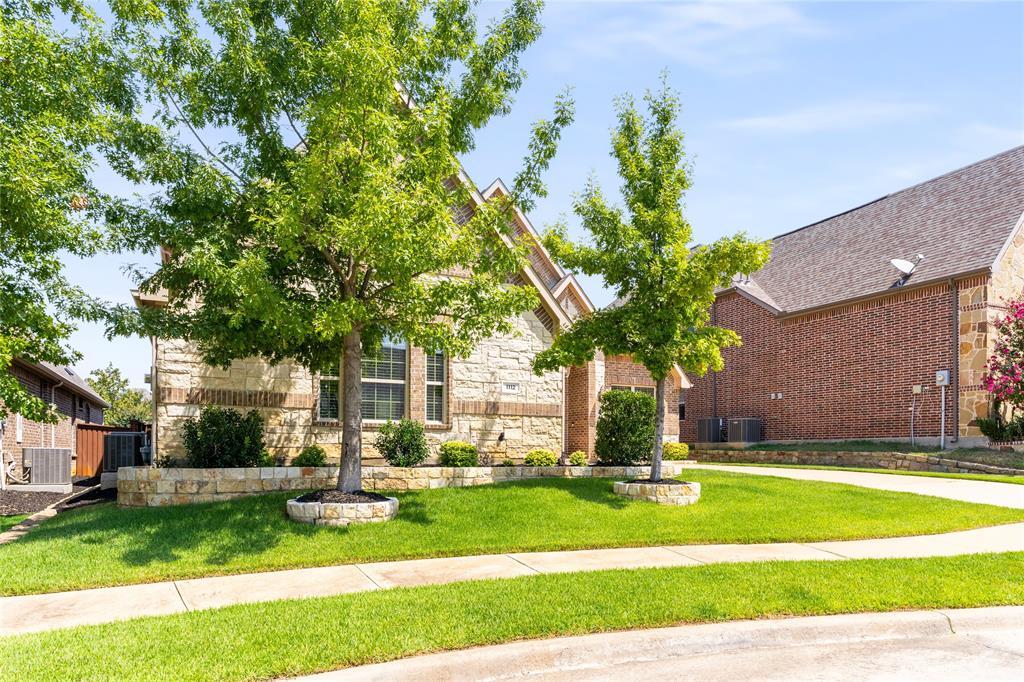 1112 Rhett Drive