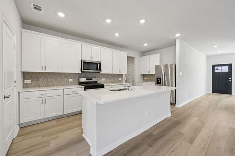 2228 Mustang Way Seagoville TX 75159