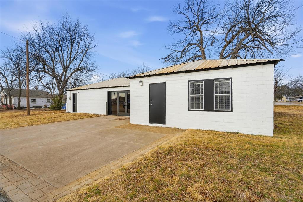 Crowley Original Town - Commercial Sale