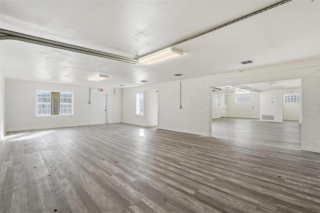 Crowley Original Town - Commercial Sale