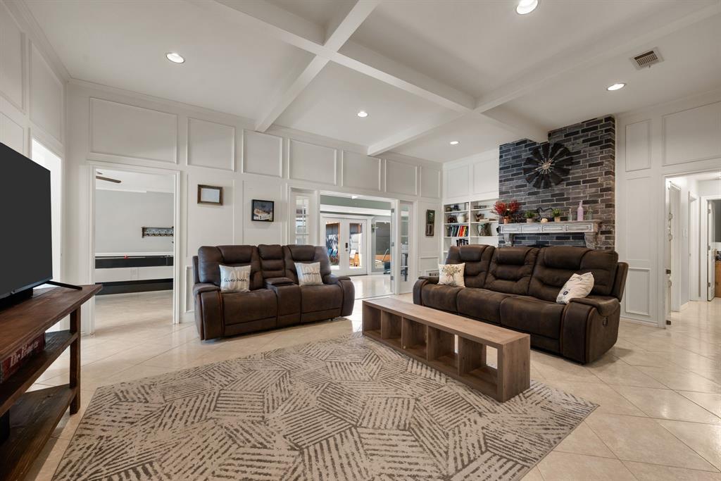 1922 Rockbrook Drive