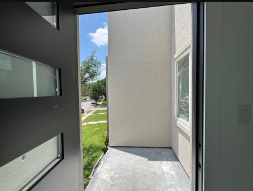 Timberleaf Lane TWNHMS - Residential