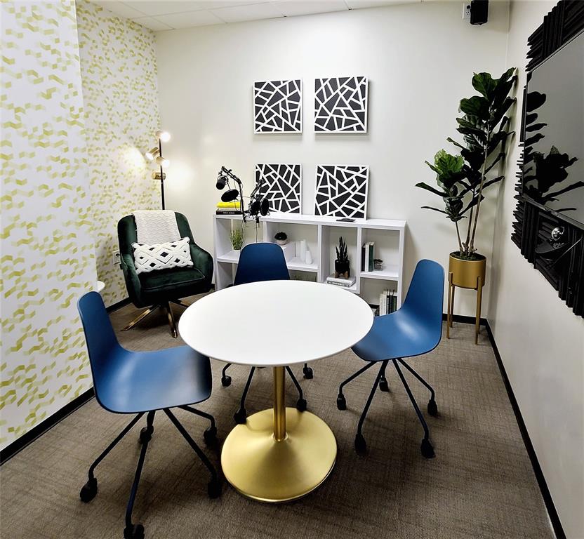 Coles Vinyard Add - Commercial Lease