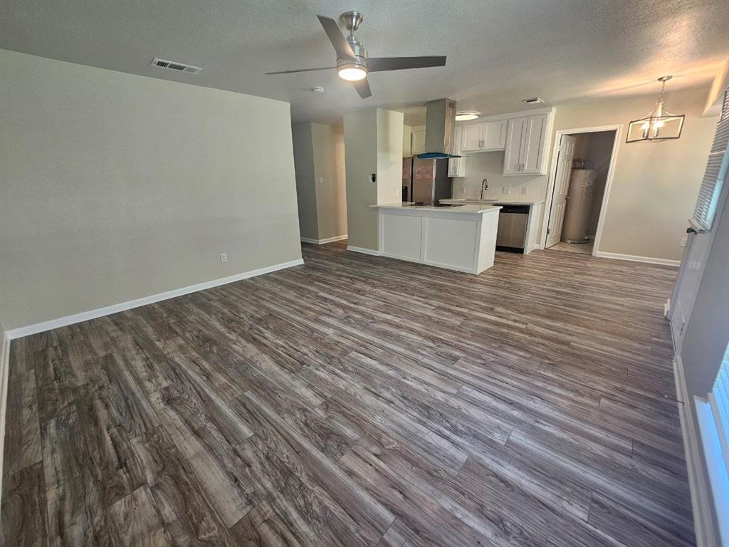 504 White Oak Lane