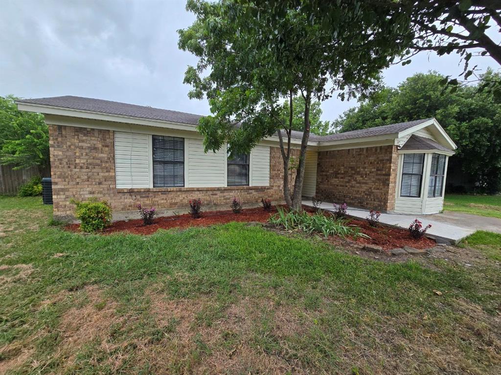504 White Oak Lane