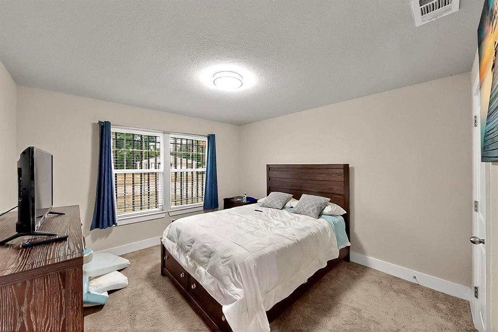 Rochester Park - Residential