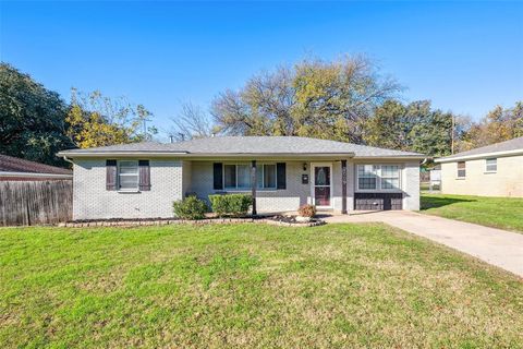 A home in Lake Worth